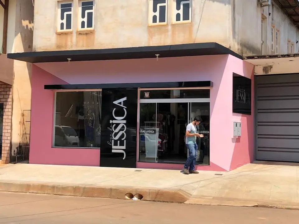 Loja Jéssica — Placa em ACM com identificação da loja na entrada